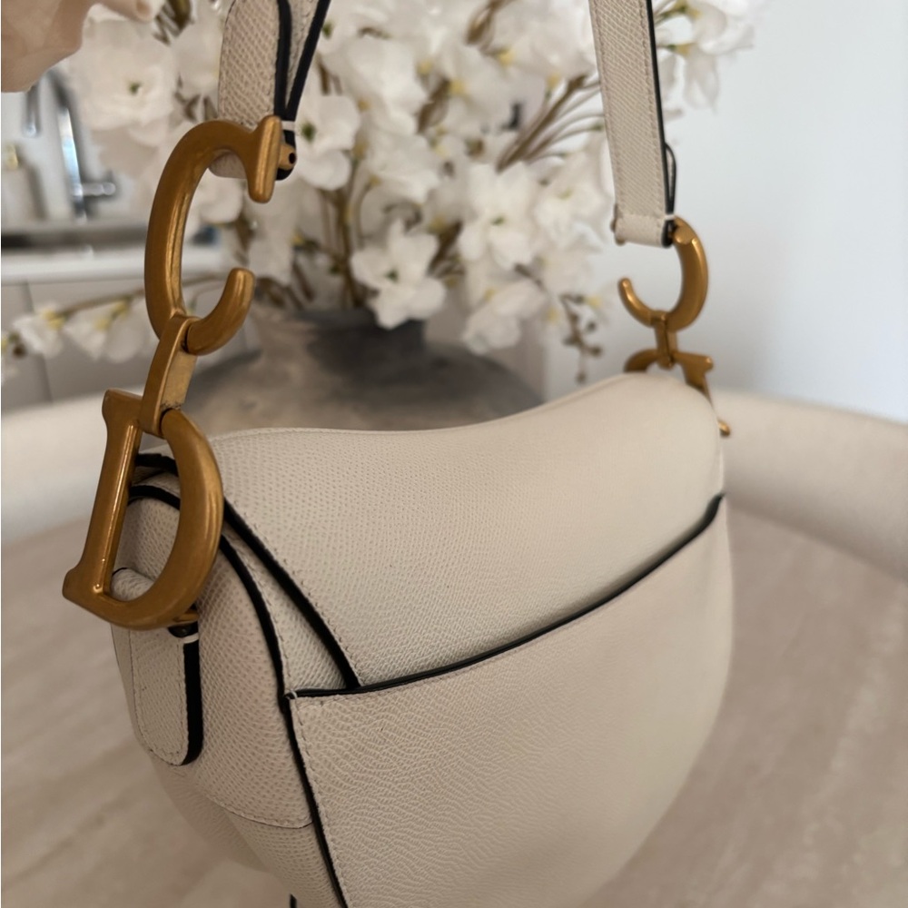 100% auth Dior Medium saddle bag 🌟 - Picture 2 of 7